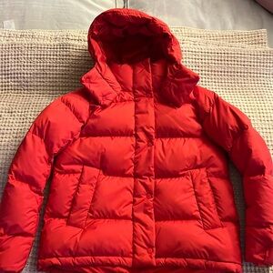 Lululemon wunderpuff jacket in red